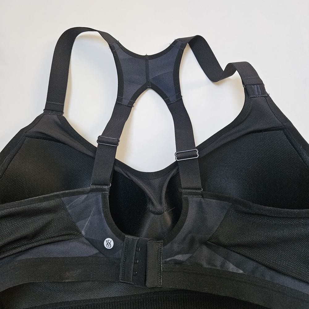 Victoria's Secret Black and Gray Sports Bra Racerback 38DD - Picture 3 of 7